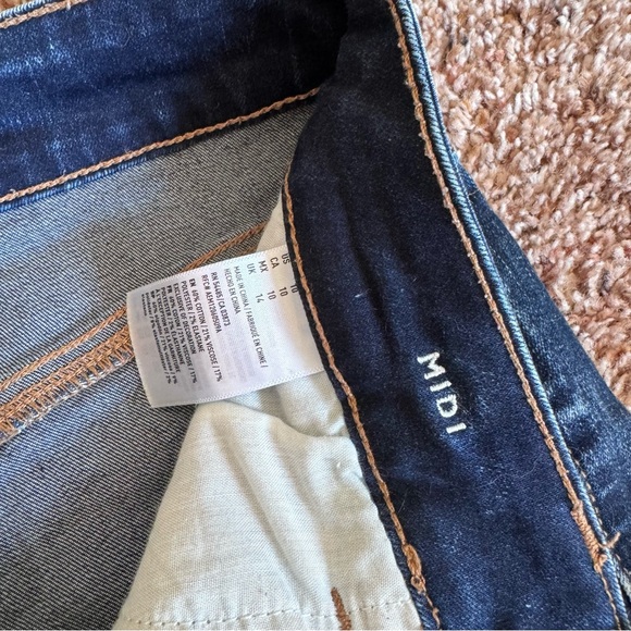 American Eagle Midi Shorts - Picture 3 of 5